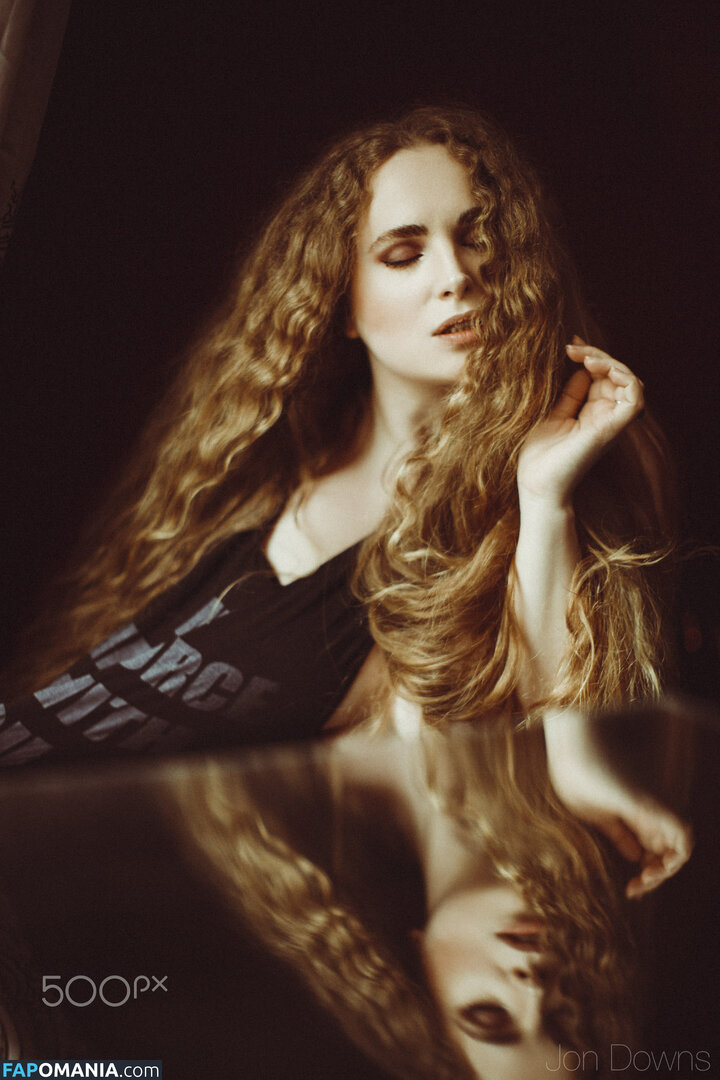 Emily Hamilton Nago OnlyFans  Przeciekłe zdjęcie #8