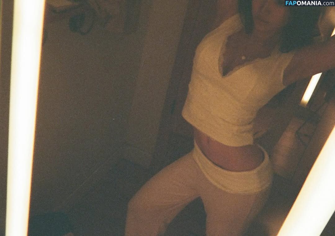 Emily Hung / dcyyy___ Nago OnlyFans  Przeciekłe zdjęcie #8