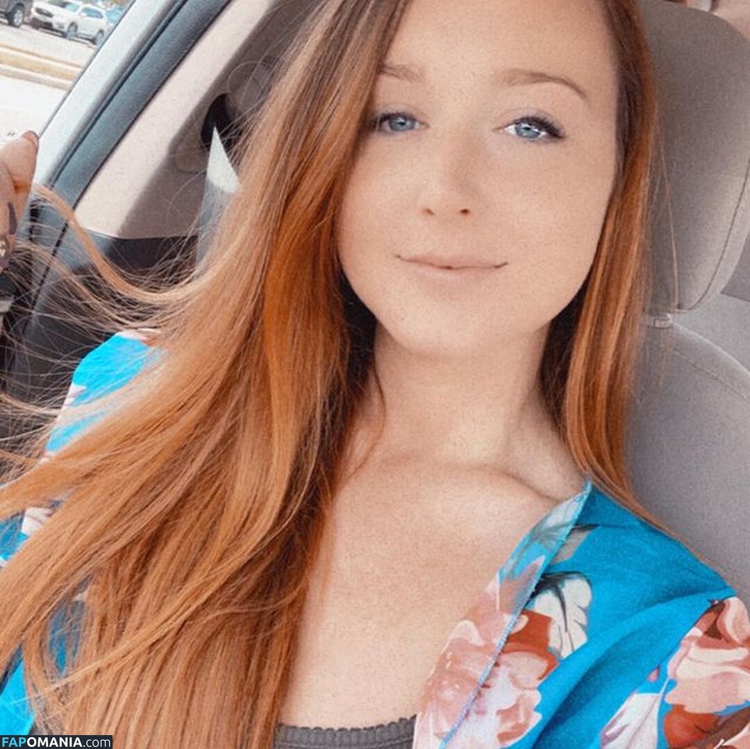 Emily James Nago OnlyFans  Przeciekłe zdjęcie #16