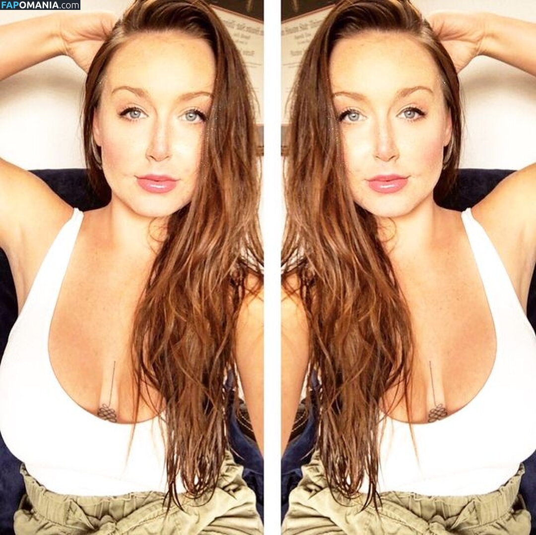 Emily James Nago OnlyFans  Przeciekłe zdjęcie #20