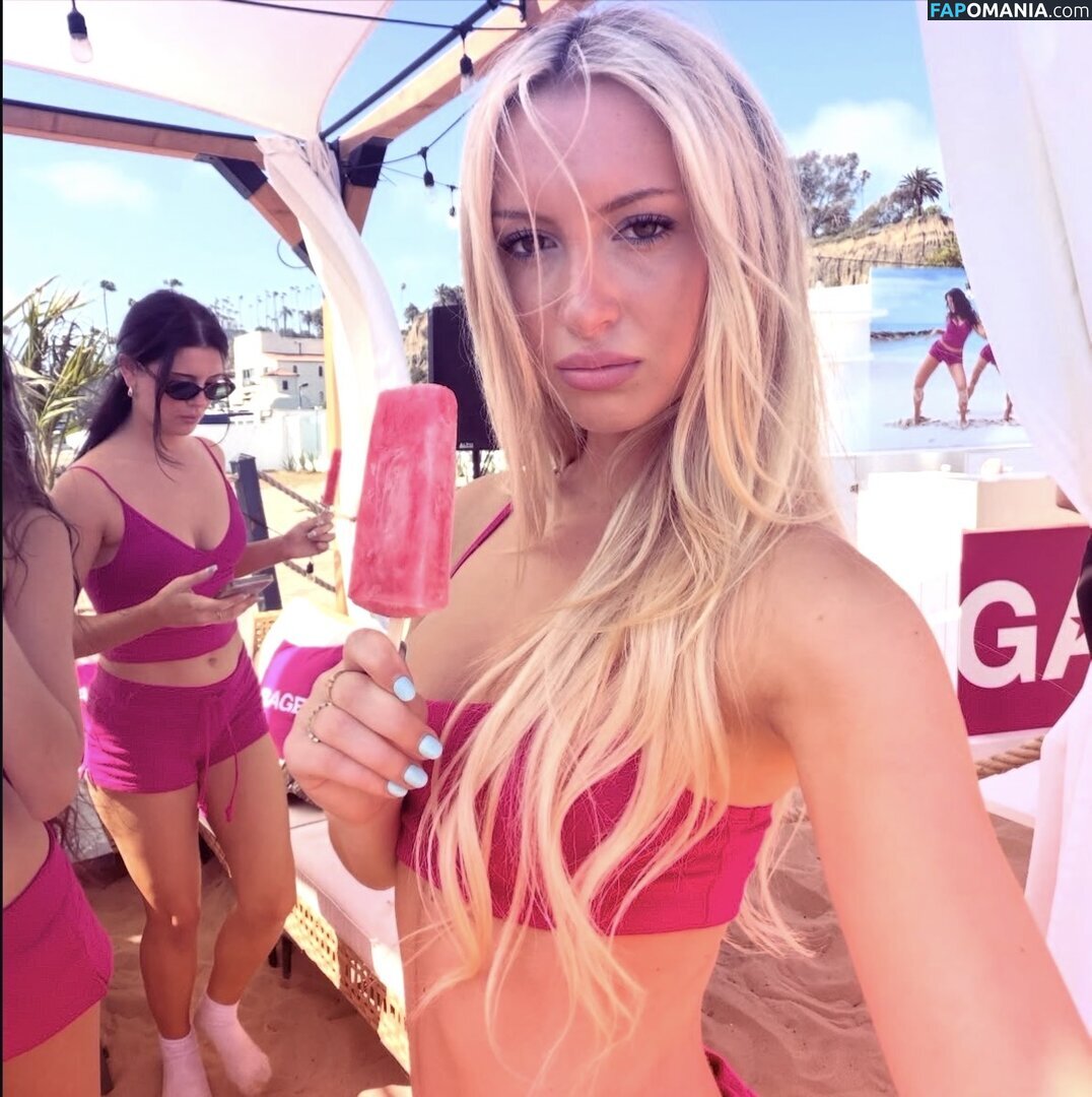 Emily Roman / emilyroman Nago OnlyFans  Przeciekłe zdjęcie #9
