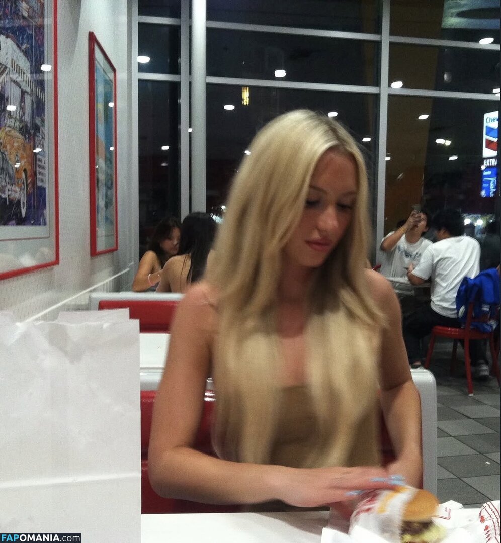 Emily Roman / emilyroman Nago OnlyFans  Przeciekłe zdjęcie #17