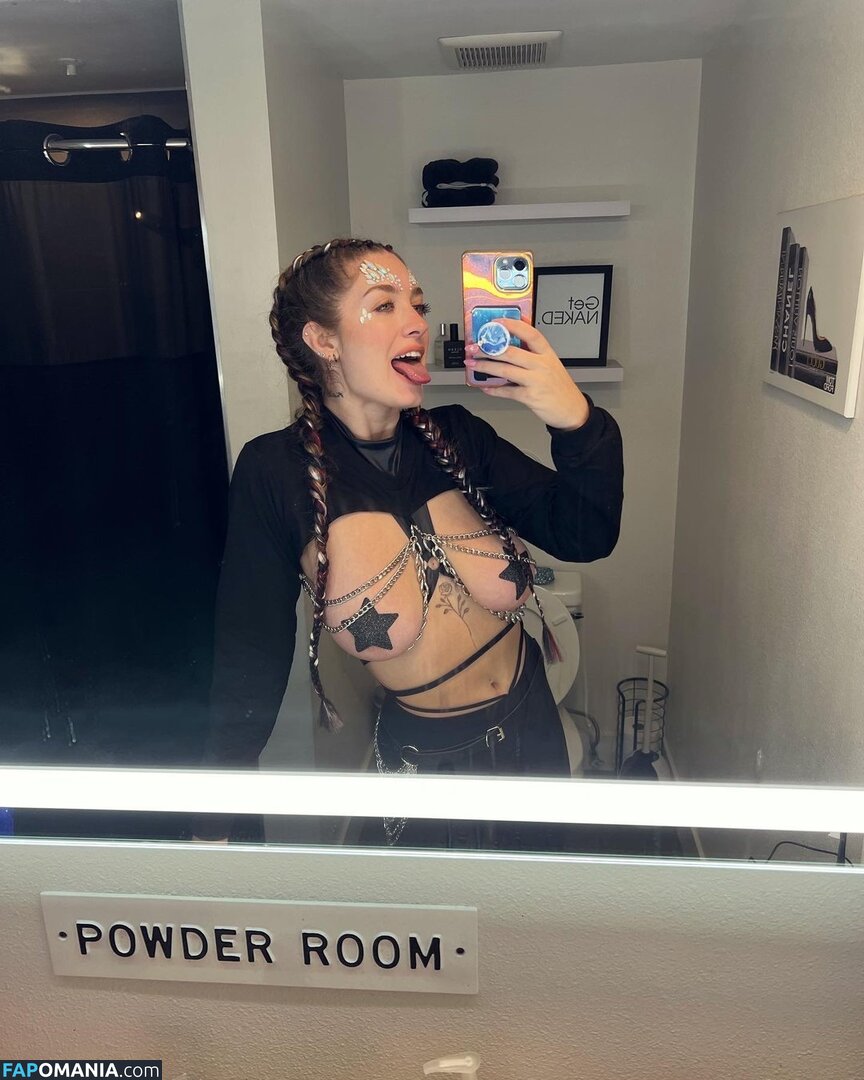 emilyrainey Nago OnlyFans  Przeciekłe zdjęcie #4