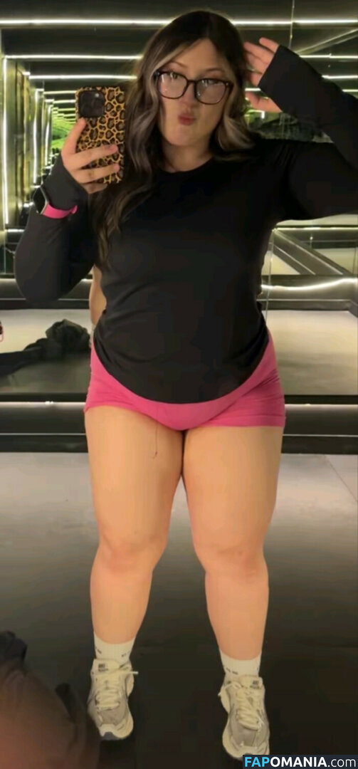 Emilysaucedo22 / Sauceyliftzz Nago OnlyFans  Przeciekłe zdjęcie #2