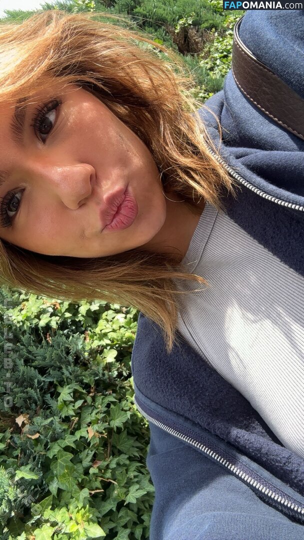 Emilyynl Nago OnlyFans  Przeciekłe zdjęcie #11