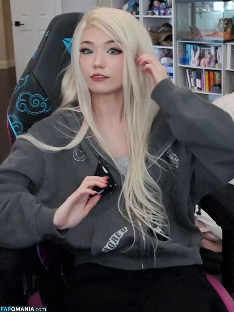 Emiru / emiru.jpg Nago OnlyFans  Przeciekłe zdjęcie #85