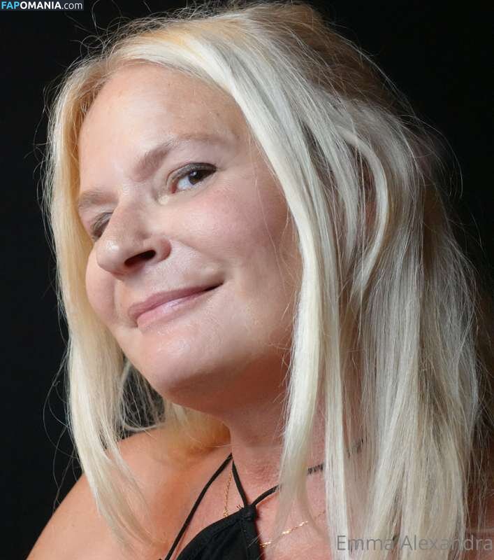 Emma Alexandra / emmaalexandrapage / uniquilyyours Nago OnlyFans  Przeciekłe zdjęcie #13
