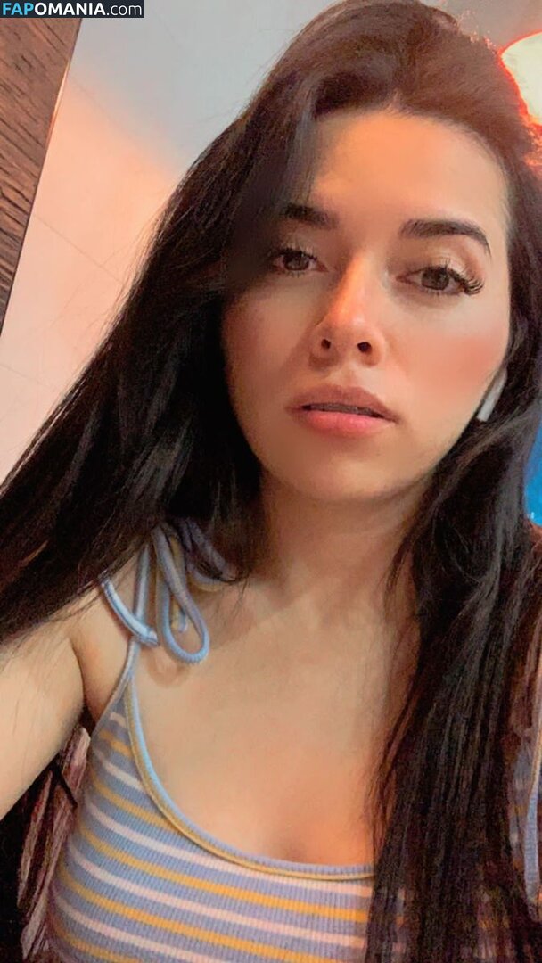 Emma Roa Nago OnlyFans  Przeciekłe zdjęcie #8