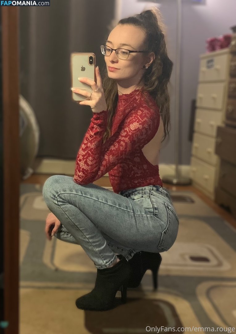 emma.rouge / emmarogue Nago OnlyFans  Przeciekłe zdjęcie #25