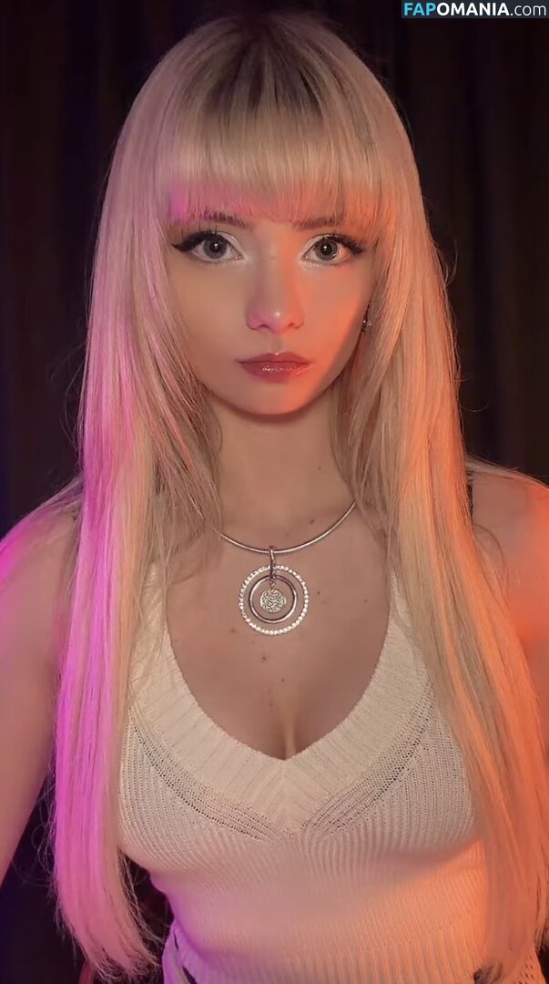 Emma's MySpace / emmaouille / emmas.world / emmasmyspace Nago OnlyFans  Przeciekłe zdjęcie #8
