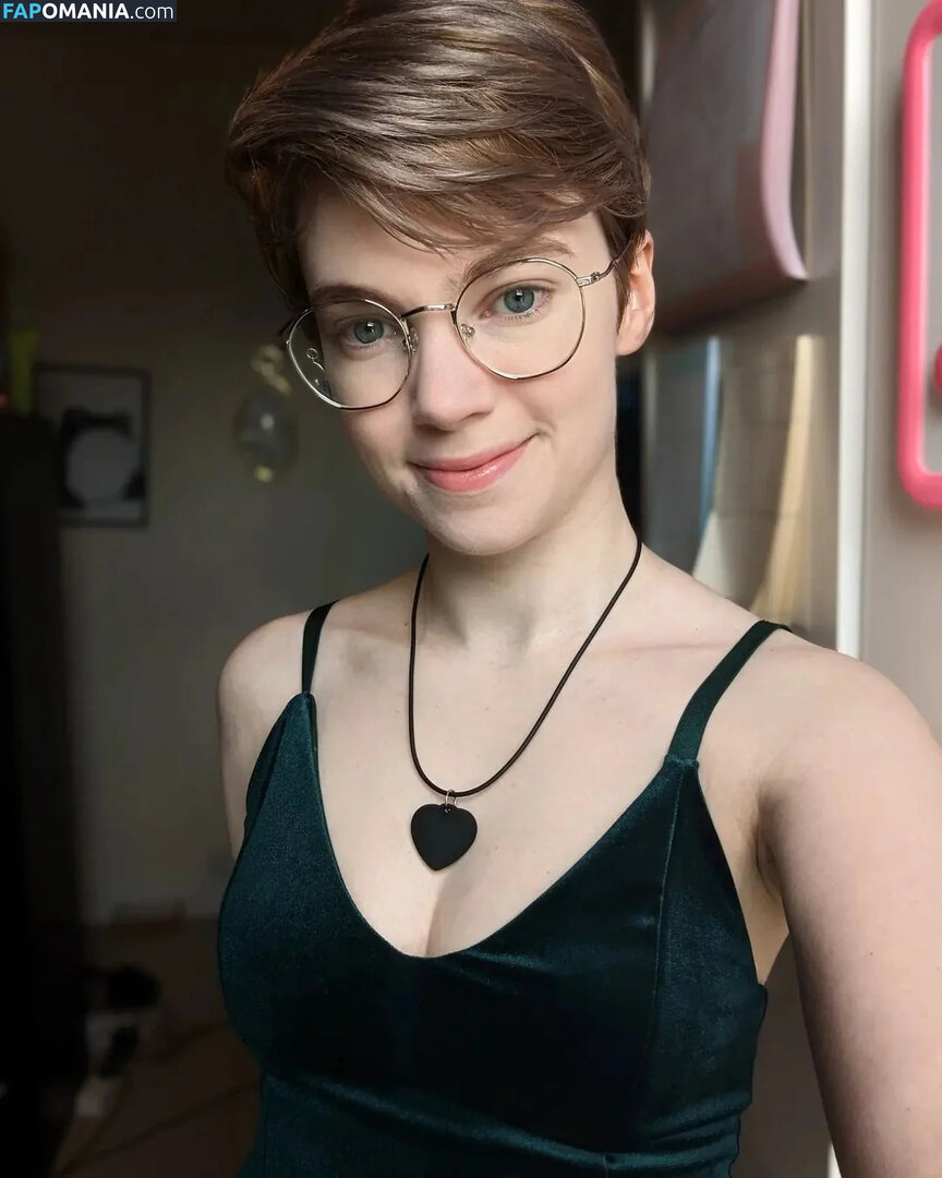 emmathorne Nago OnlyFans  Przeciekłe zdjęcie #1