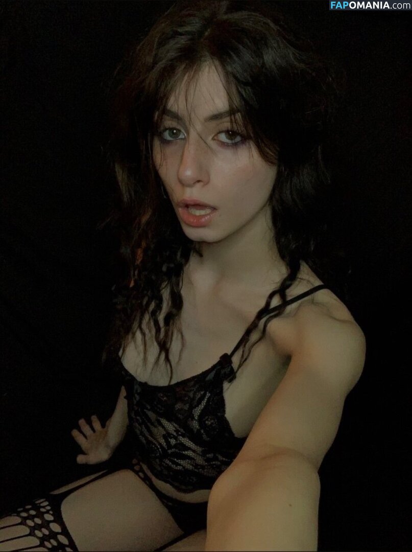 emma5555 / emmaxox / emmaxox06 / emmaxoxo / https: Nago OnlyFans  Przeciekłe zdjęcie #1