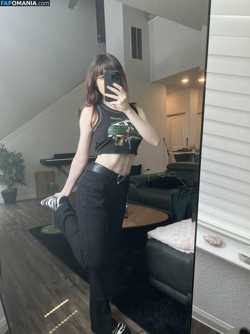 Emmia / eMillieNSFW / emmaskies Nago OnlyFans  Przeciekłe zdjęcie #125