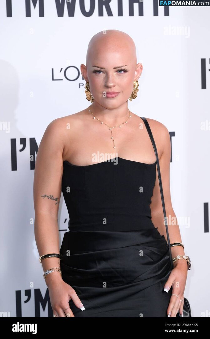 Emmy Combs Nago OnlyFans  Przeciekłe zdjęcie #2