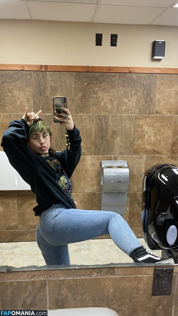 emocranberries / emocranberry Nago OnlyFans  Przeciekłe zdjęcie #3