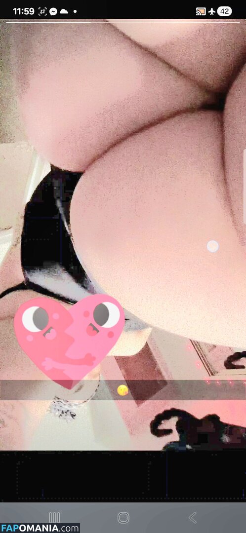 Emily Carr / Emuliyah Ayles / emarie4002 Nago OnlyFans  Przeciekłe zdjęcie #1