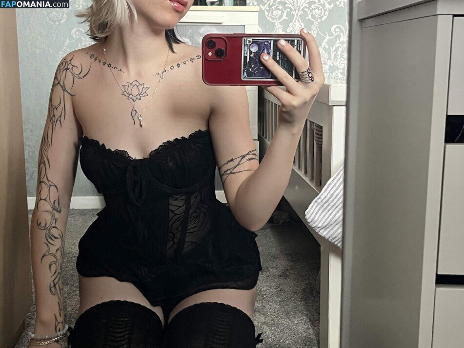 Emzeeni / cw / https: Nago OnlyFans  Przeciekłe zdjęcie #7