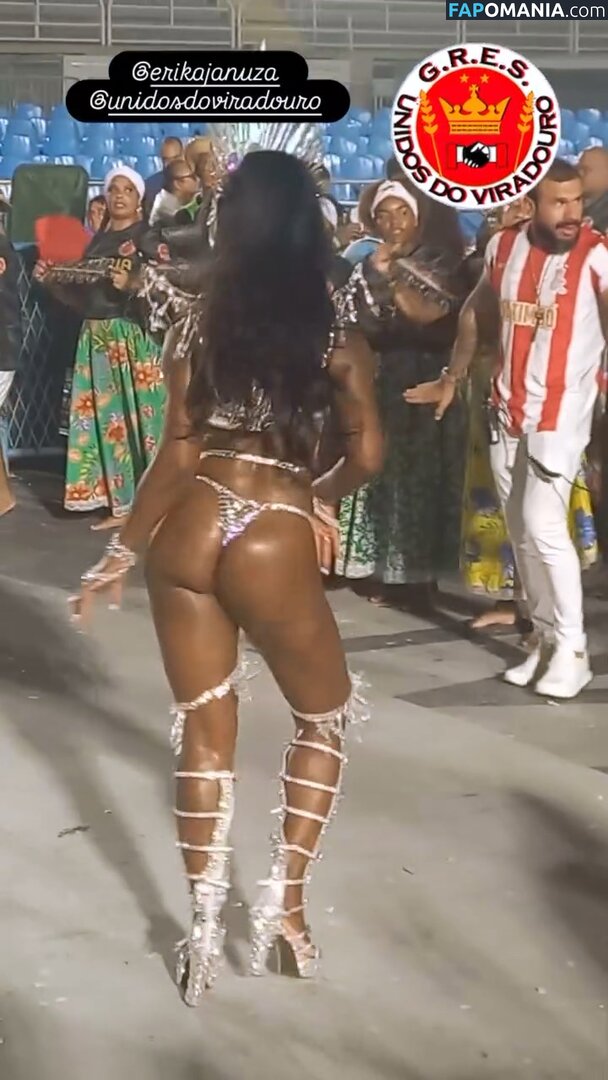 Erika Januza / erikajanuza Nago OnlyFans  Przeciekłe zdjęcie #2