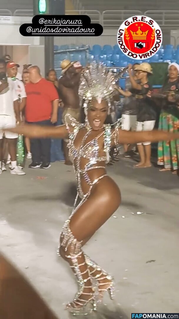 Erika Januza / erikajanuza Nago OnlyFans  Przeciekłe zdjęcie #3
