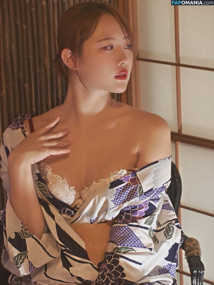 Erika Momoyama / eri0208i / erika_momoyama Nago OnlyFans  Przeciekłe zdjęcie #2