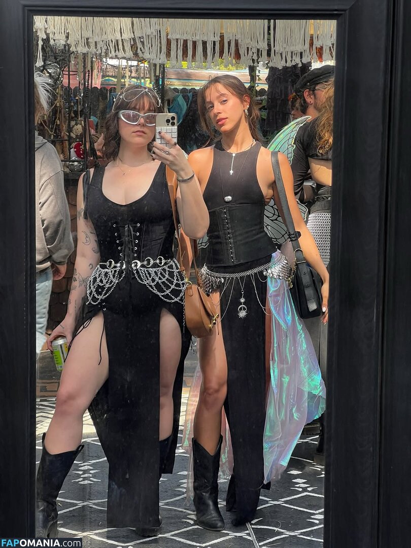 Erin Dougal / Smosh / erindougal Nago OnlyFans  Przeciekłe zdjęcie #10