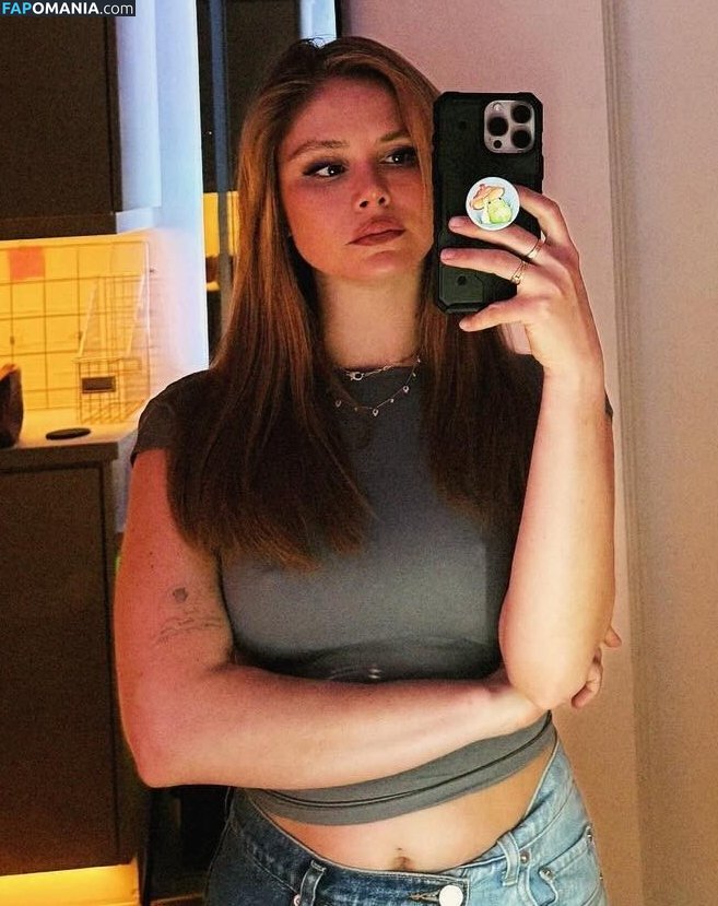 Erin Moriarty / erinelairmoriarty Nago OnlyFans  Przeciekłe zdjęcie #455