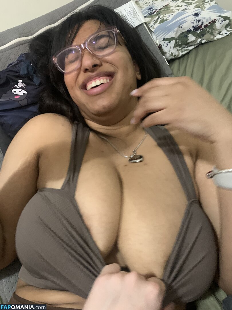 Eromahou / https: Nago OnlyFans  Przeciekłe zdjęcie #4