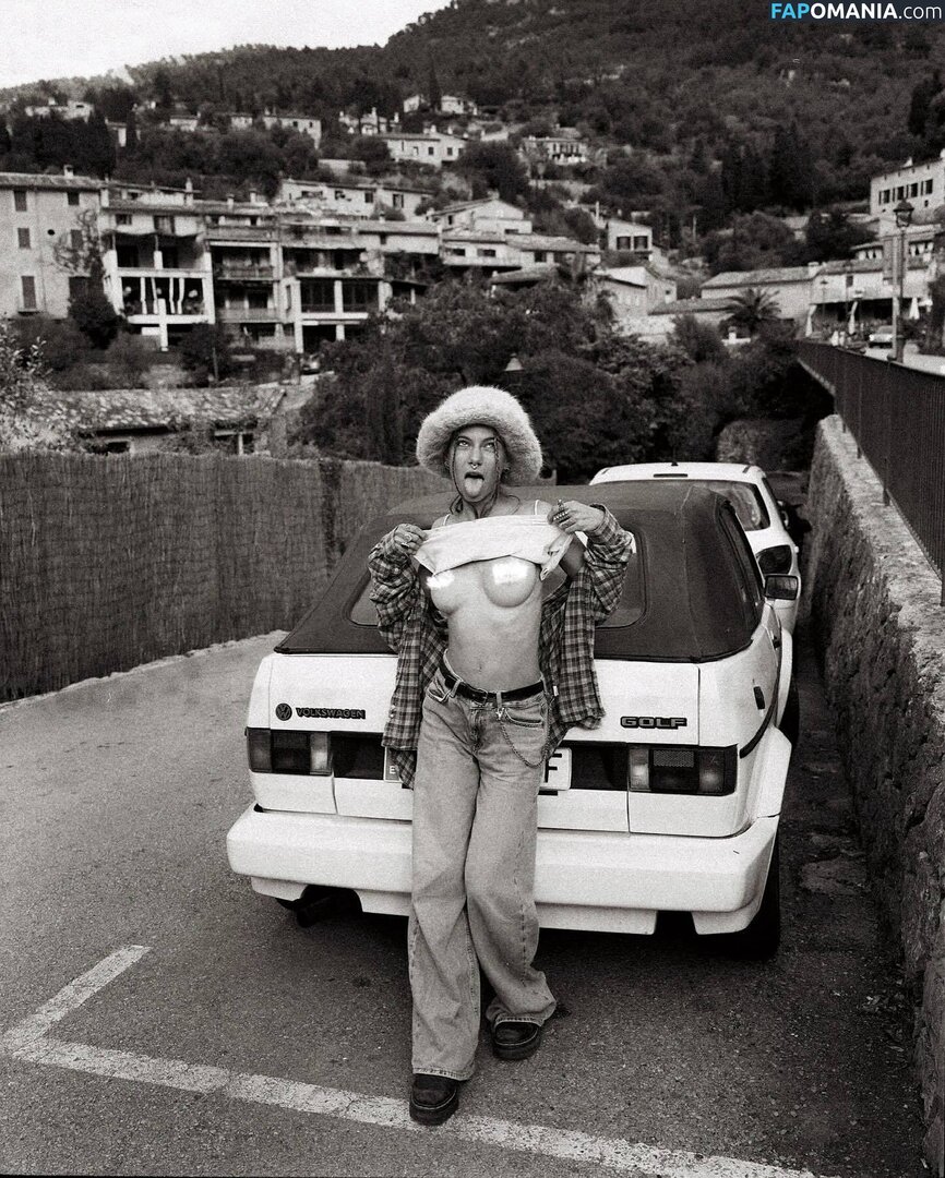 _estela_tessaro / estela / estelagomez / thirdeyewitchh Nago OnlyFans  Przeciekłe zdjęcie #43