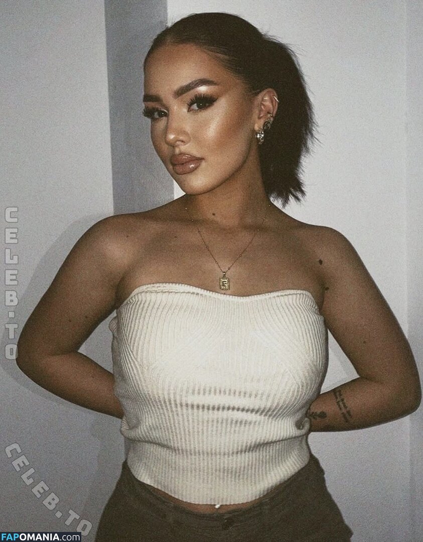 Estellakr Nago OnlyFans  Przeciekłe zdjęcie #1