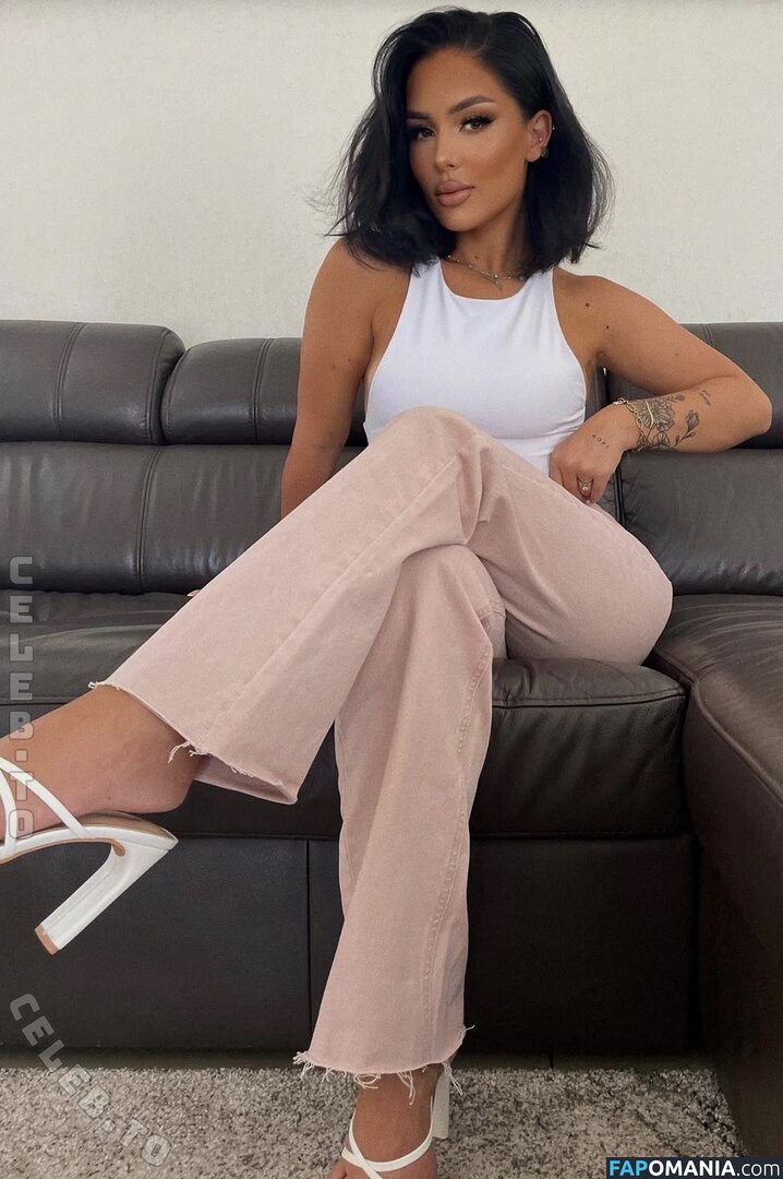 Estellakr Nago OnlyFans  Przeciekłe zdjęcie #5