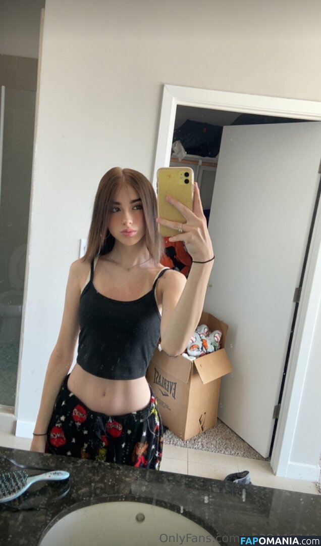 Estelle Harper / estelleharper Nago OnlyFans  Przeciekłe zdjęcie #1