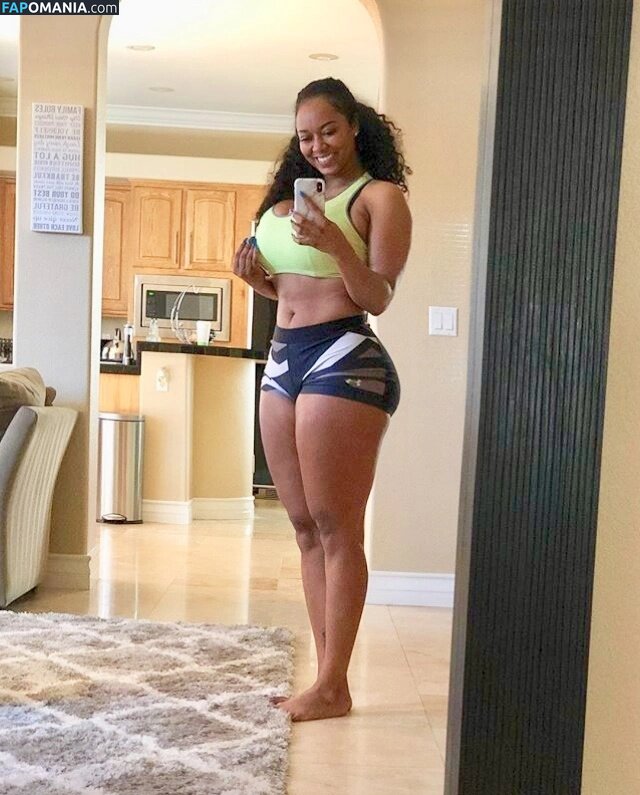 Esther Baxter / estherbaxter / https: Nago OnlyFans  Przeciekłe zdjęcie #11
