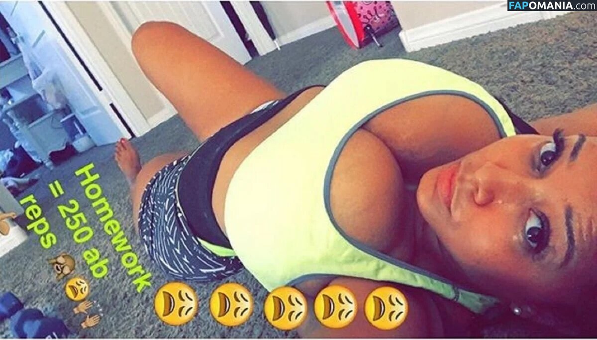 Esther Baxter / estherbaxter / https: Nago OnlyFans  Przeciekłe zdjęcie #17