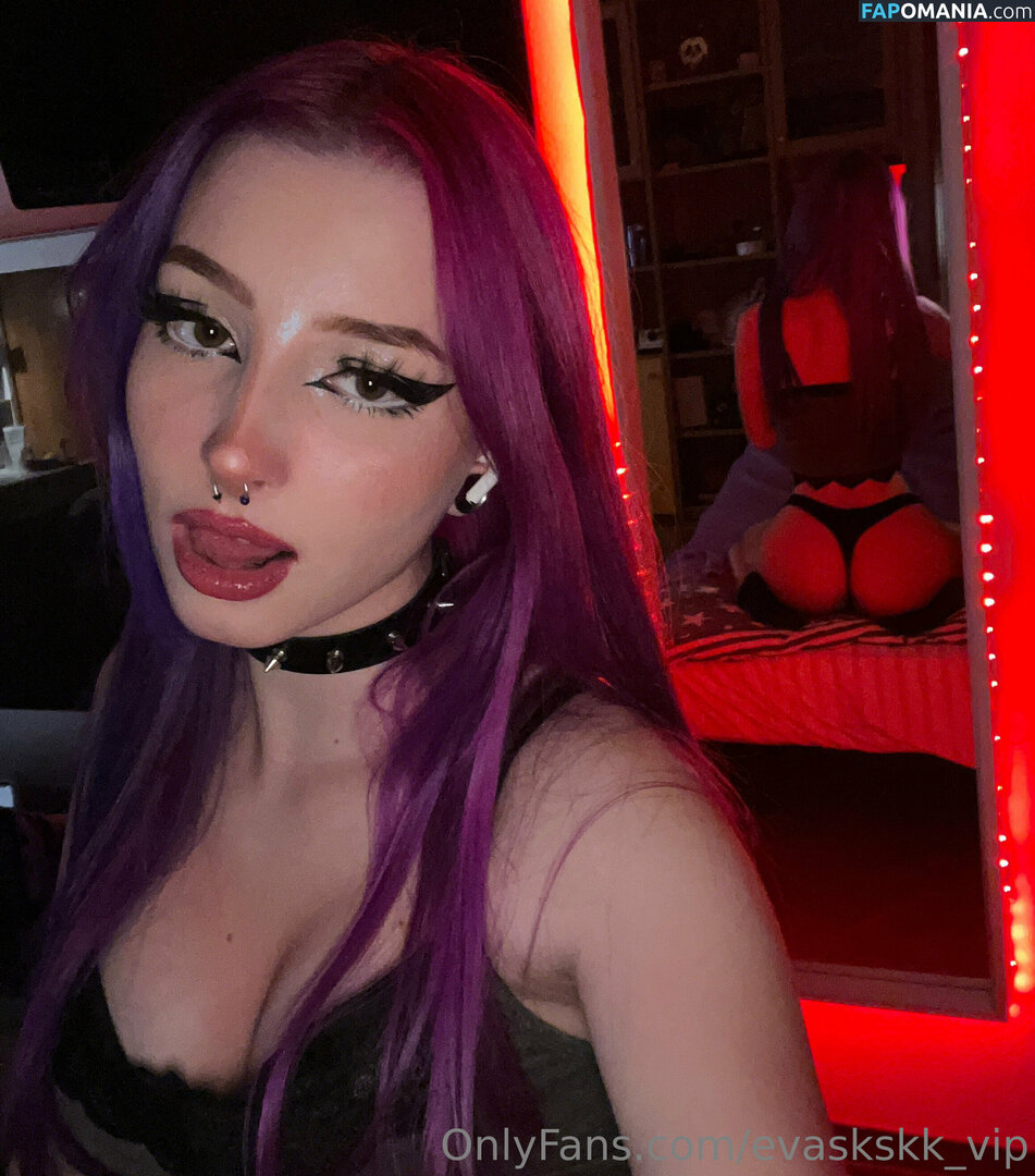 Eva Cappellini / accountsatanico / evaskskk Nago OnlyFans  Przeciekłe zdjęcie #17