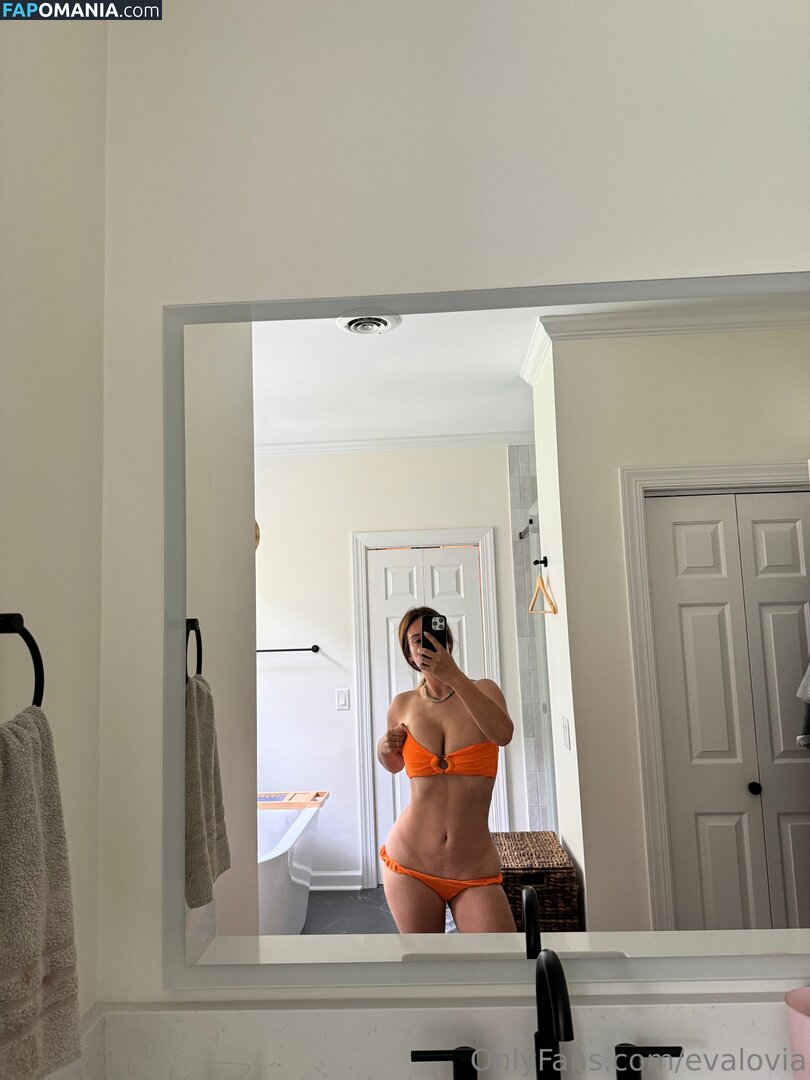 Eva Lovia / Fallinlovia / evalovia / https: Nago OnlyFans  Przeciekłe zdjęcie #1731