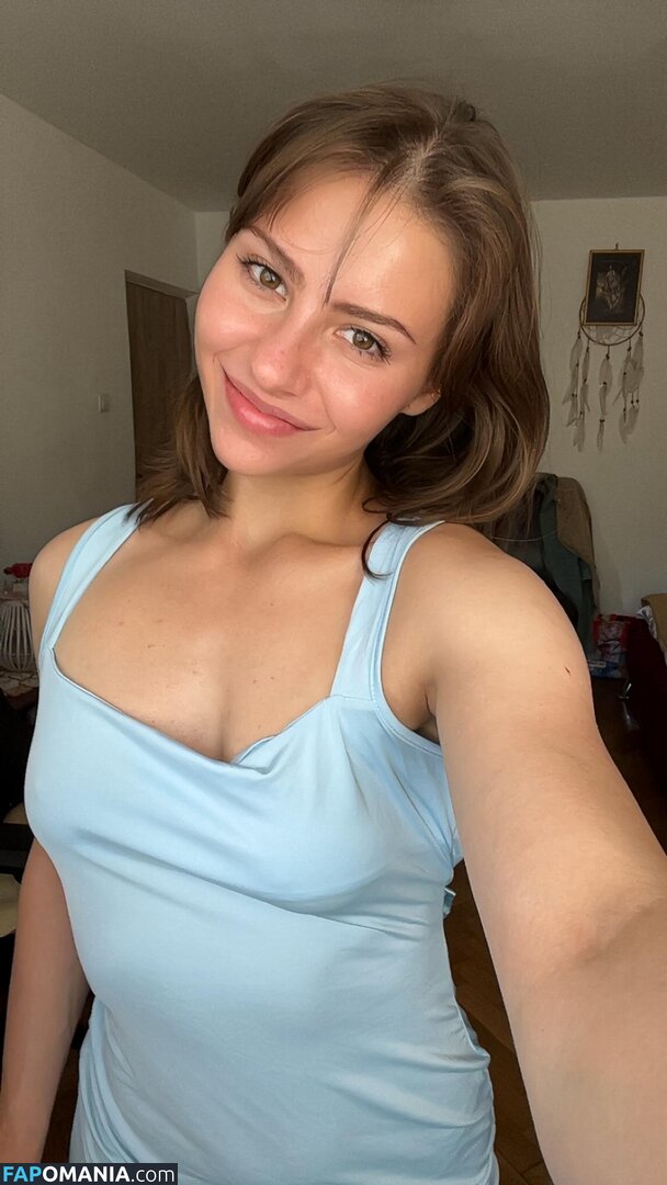 Evermoist Nago OnlyFans  Przeciekłe zdjęcie #10