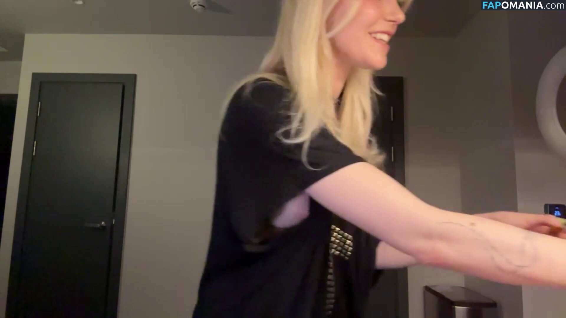 EvilKaya Nago OnlyFans  Przeciekłe zdjęcie #6