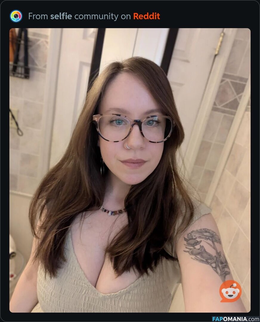 Extra_Nebula_7236 Nago OnlyFans  Przeciekłe zdjęcie #3