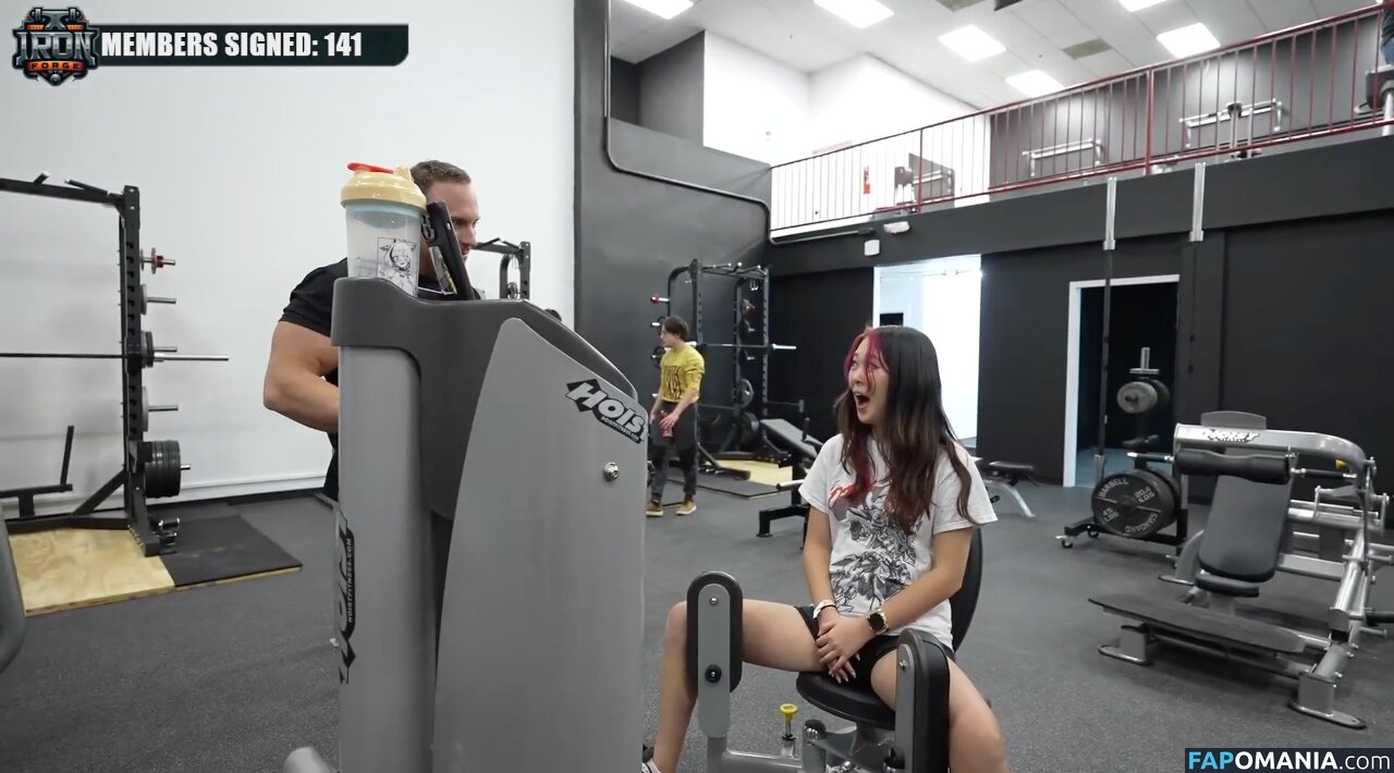 ExtraEmily / extra.emilay / extraemilyy / extremly_cute Nago OnlyFans  Przeciekłe zdjęcie #7