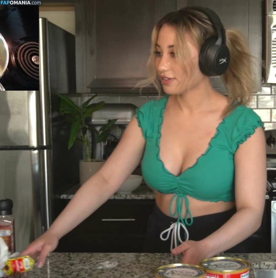 f1elly Nago OnlyFans  Przeciekłe zdjęcie #5