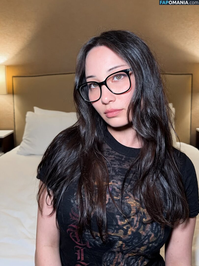 f1elly Nago OnlyFans  Przeciekłe zdjęcie #12