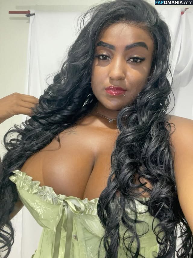 Faellaz12 / Rafaella Nogueira Nago OnlyFans  Przeciekłe zdjęcie #2