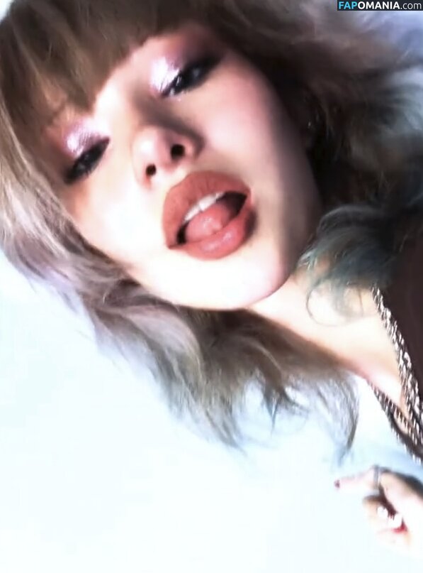fairlyodd_goddess Nago OnlyFans  Przeciekłe zdjęcie #4