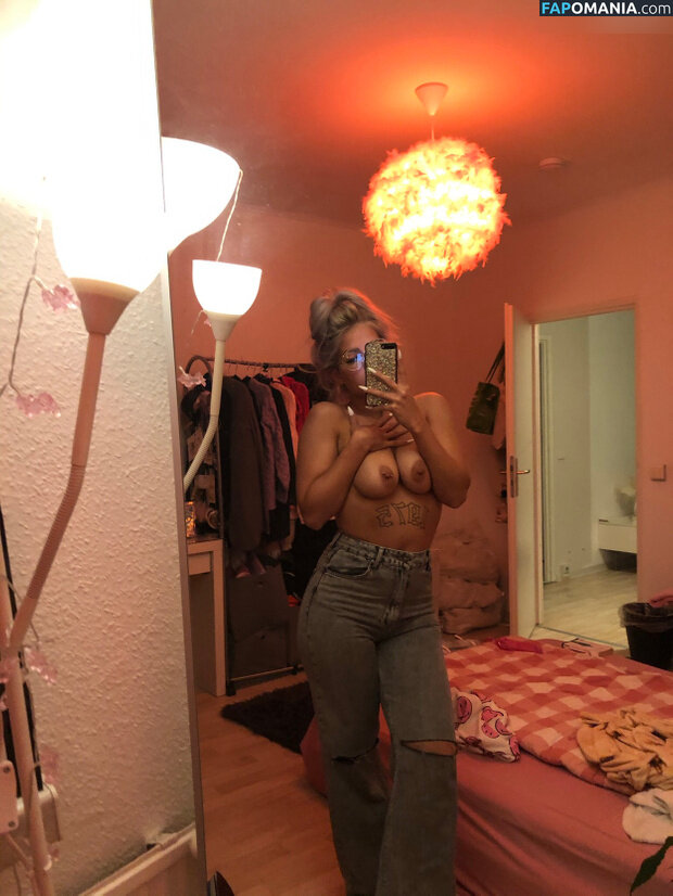 Fairy Karo / fairykaro / karolinantivist Nago OnlyFans  Przeciekłe zdjęcie #71