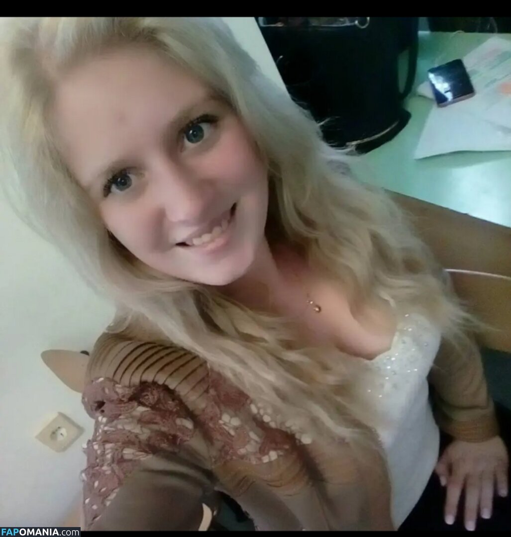 Fehérvári Lányok / Fejér Megyei / Székesfehérvári / sebestyenbianka1 Nago OnlyFans  Przeciekłe zdjęcie #14