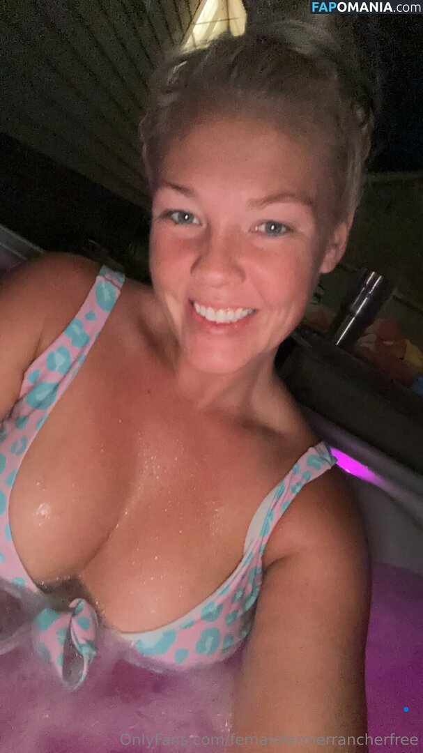 Female Farmer Rancher / FemaleRancher / femalefarmerrancher Nago OnlyFans  Przeciekłe zdjęcie #1