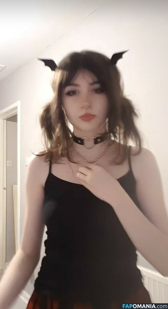 Fendirr / Fendrvvx / Yazoohoo Nago OnlyFans  Przeciekłe zdjęcie #1