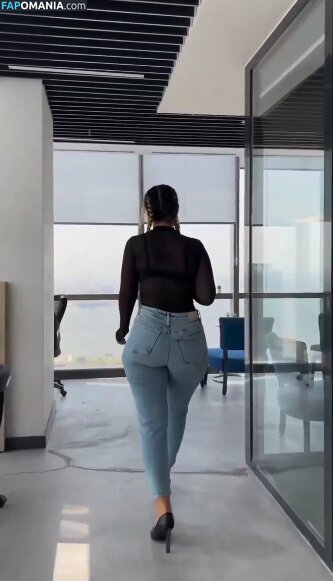 Fidan Atalay / Fidan Hoca / fidannatalay Nago OnlyFans  Przeciekłe zdjęcie #25