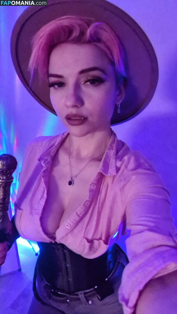 FitoNastya / gosudarynia_rybka Nago OnlyFans  Przeciekłe zdjęcie #4