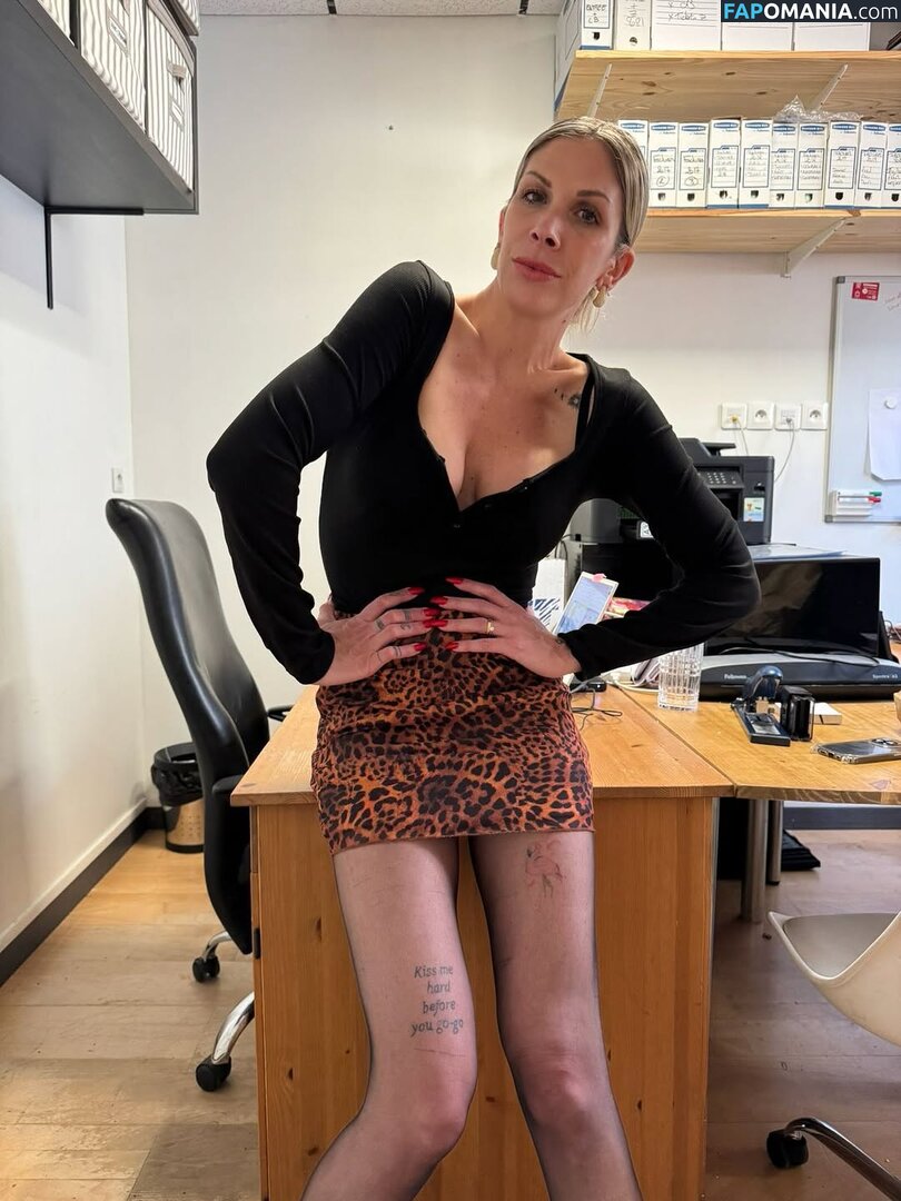 FK2_hard / bureaudefanny / fk2hard / https: Nago OnlyFans  Przeciekłe zdjęcie #8